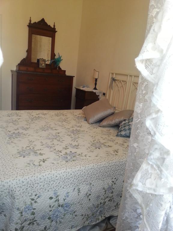 Casa Simonetti Bed and Breakfast Torre del Lago Puccini Δωμάτιο φωτογραφία